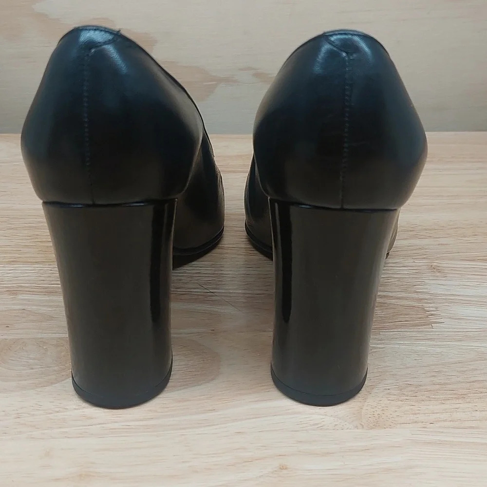 COCO CHANEL Black leather/patent Block heels CC logo EU 37 US 6.5-7 READ⬇️ - Picture 6 of 15